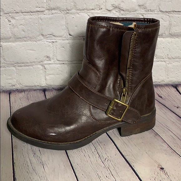 Leather zip up boots with buckle USA flag lining - Picture 4 of 5